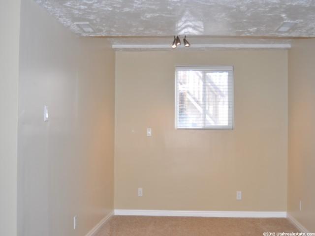78 W 2050 S, Bountiful, UT 84010 — photo 6