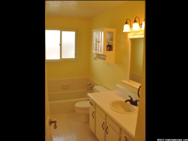 78 W 2050 S, Bountiful, UT 84010 — photo 7