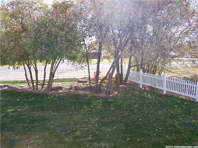 145 E 400 S, Hyrum, UT 84319 — photo 11