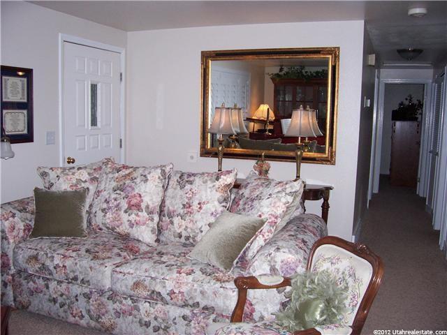 145 E 400 S, Hyrum, UT 84319 — photo 3