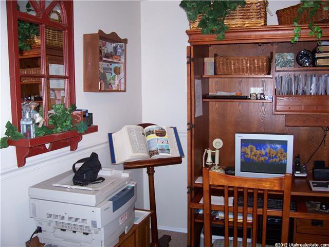 145 E 400 S, Hyrum, UT 84319 — photo 9