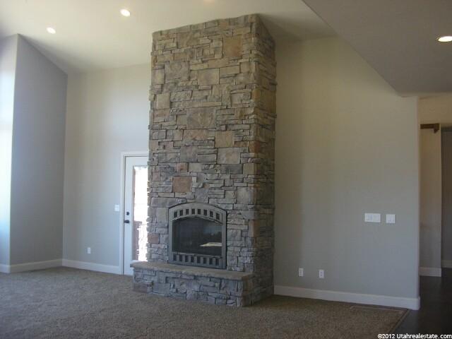 4024 S 2225 W, Roy, UT 84067 — photo 6