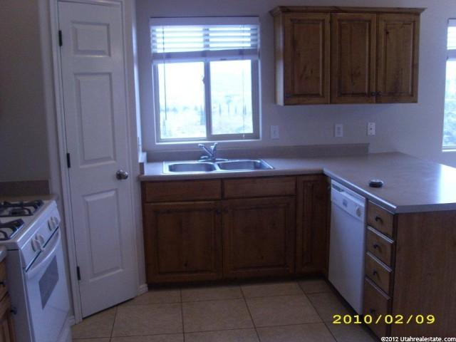 581 N 1000 W, St. George, UT 84770 — photo 4