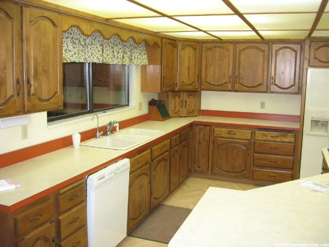 212 E 8800 S, Spanish Fork, UT 84660 — photo 2