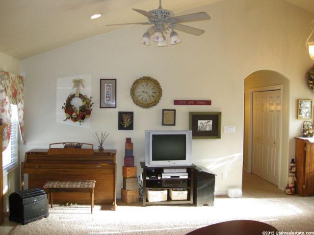 7517 S 2020 E, South Weber, UT 84405 — photo 3