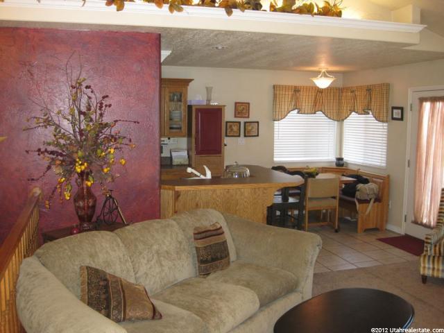 7517 S 2020 E, South Weber, UT 84405 — photo 4