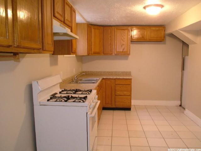10865 S 1000 E, Sandy, UT 84094 — photo 6