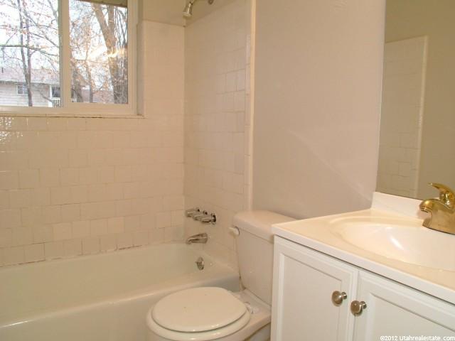 10865 S 1000 E, Sandy, UT 84094 — photo 7