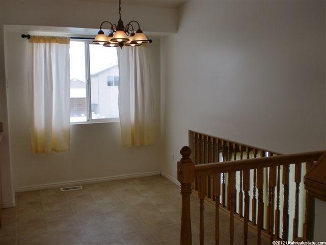 1707 N 2340 W, Clinton, UT 84015 — photo 4
