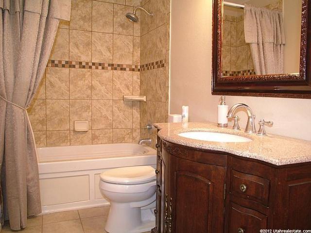 9756 S 520 E, Sandy, UT 84070 — photo 8