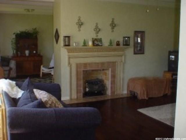 266 Chimes View Dr, Ogden, UT 84405 — photo 2