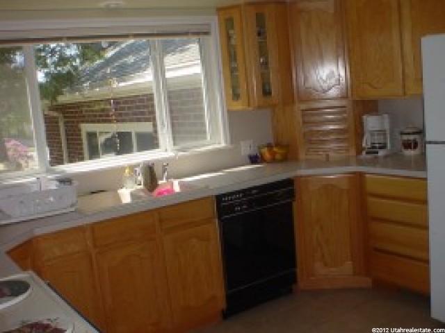 266 Chimes View Dr, Ogden, UT 84405 — photo 4