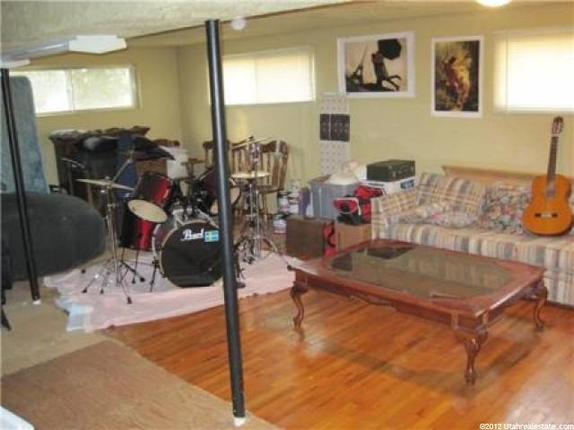 61 E Diamond St, Layton, UT 84041 — photo 5