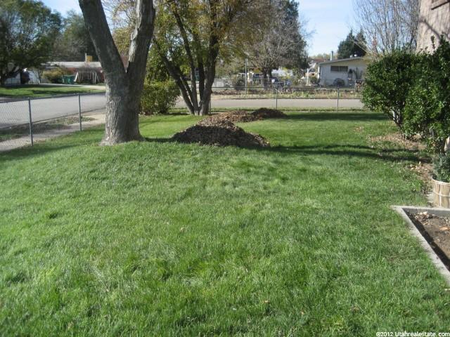61 E Diamond St, Layton, UT 84041 — photo 6