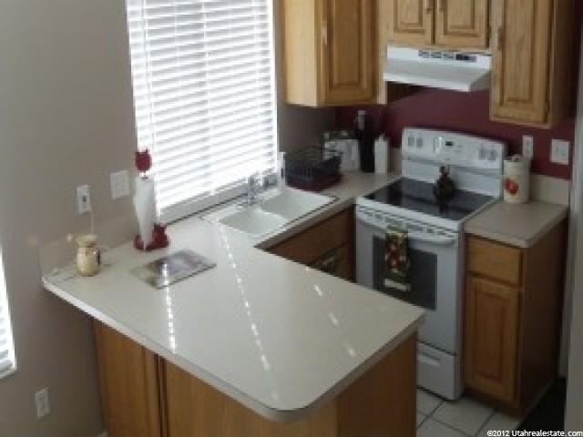4255 W 4000 S, West Haven, UT 84401 — photo 2