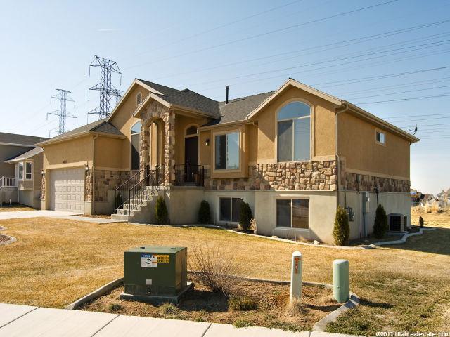4767 S 3200 W, Roy, UT 84067 — photo 11