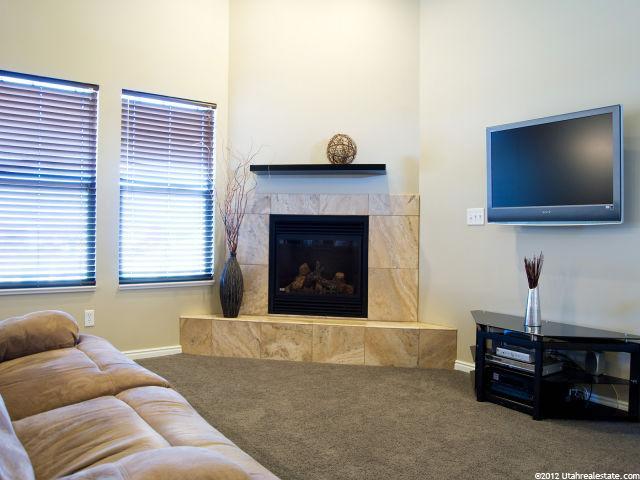 4767 S 3200 W, Roy, UT 84067 — photo 4