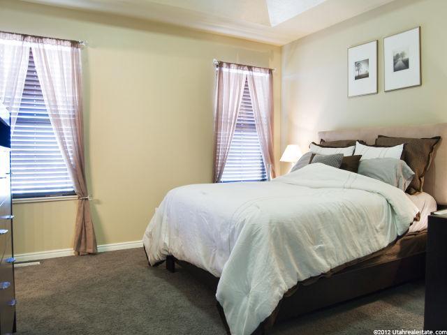 4767 S 3200 W, Roy, UT 84067 — photo 8