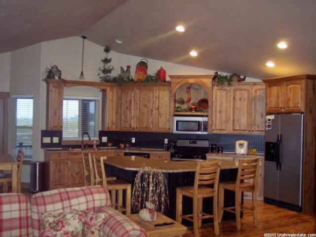 3131 W St Andrews, Syracuse, UT 84075 — photo 2