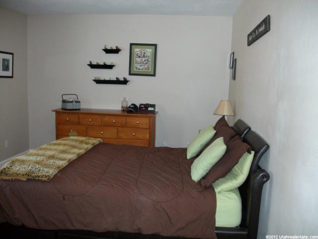191 E 300 S, Hyrum, UT 84319 — photo 7