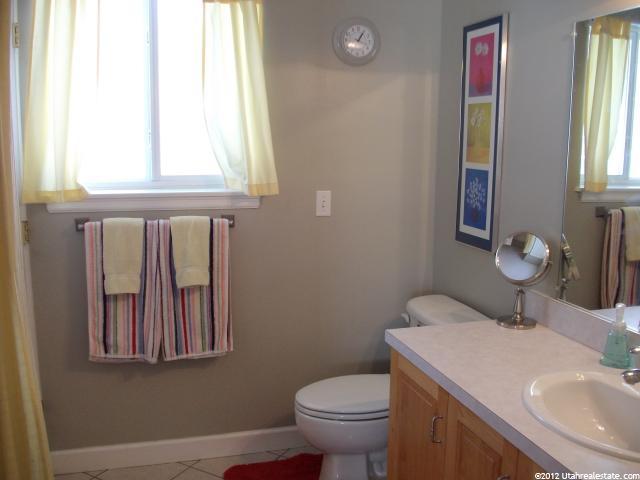 191 E 300 S, Hyrum, UT 84319 — photo 8