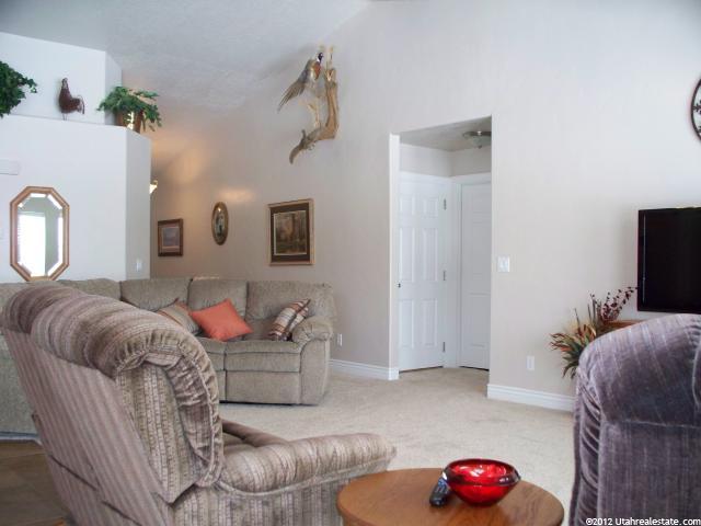 1421 W 250 S, Vernal, UT 84078 — photo 5