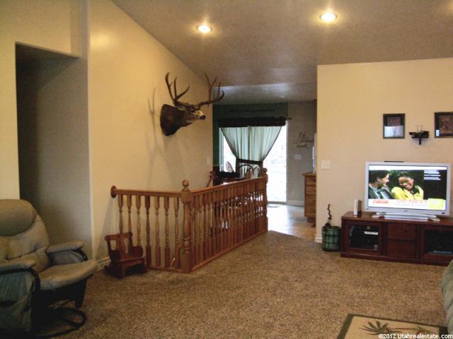 335 S 200 W, Levan, UT 84639 — photo 2