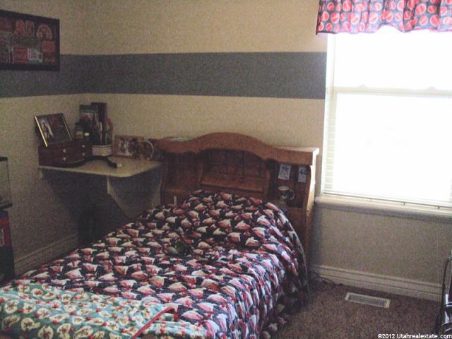 335 S 200 W, Levan, UT 84639 — photo 4