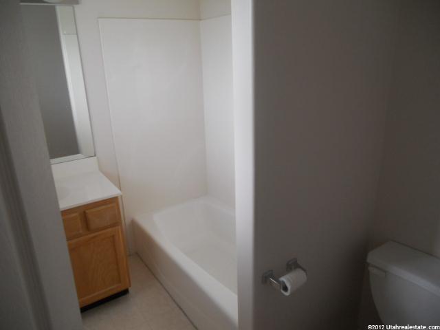 1562 S 1525 W, Syracuse, UT 84075 — photo 9