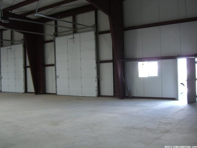 540 S Wright Brothers Dr, Vernal, UT 84078 — photo 9