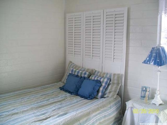 246 S 1000 E, Clearfield, UT 84015 — photo 8