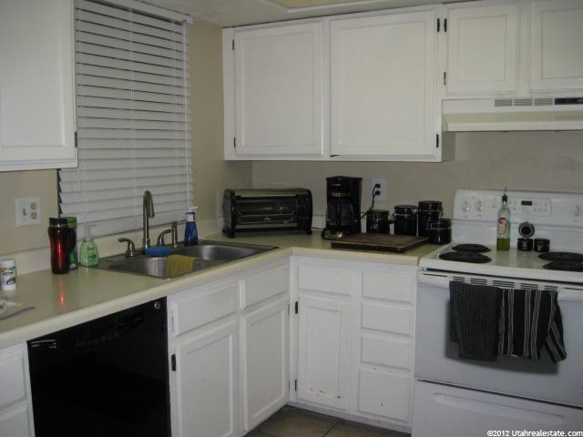 547 N 200 W, Bountiful, UT 84010 — photo 4