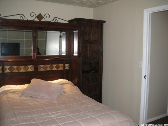547 N 200 W, Bountiful, UT 84010 — photo 7
