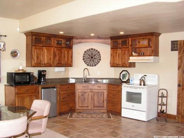 360 E 860 N Anna Ln, Midway, UT 84049 — photo 9
