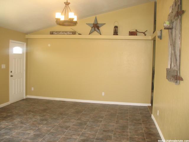 5160 S 3150 E, Vernal, UT 84078 — photo 9