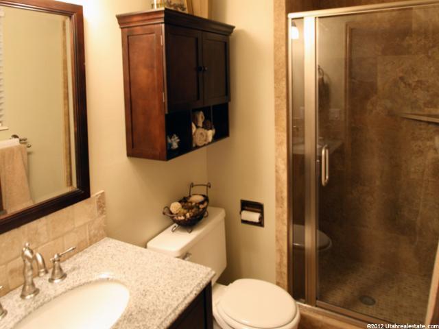 6431 S 725 E, Murray, UT 84107 — photo 11