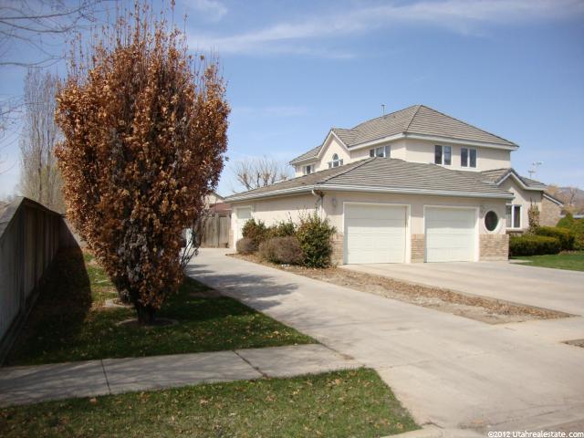 406 E David Dr N, Tremonton, UT 84337 — photo 2