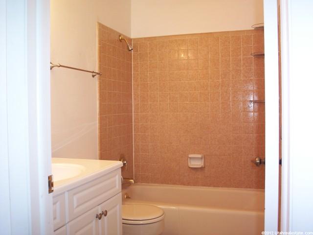 70 S 1170 E, Logan, UT 84321 — photo 6