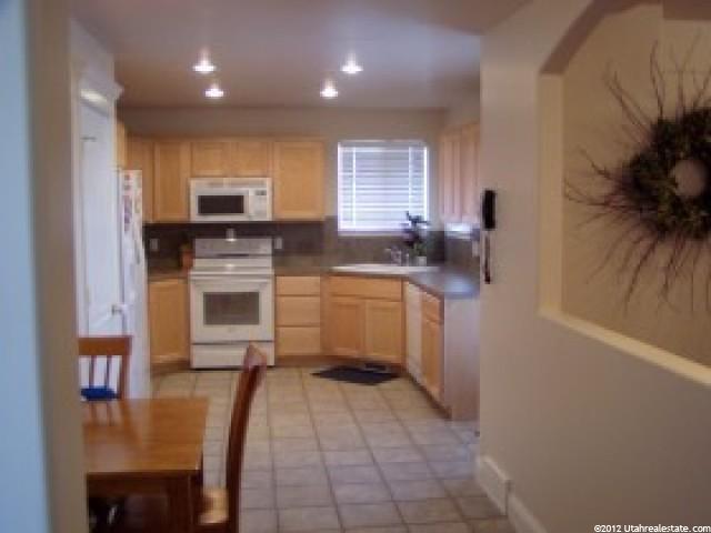 3606 N 2950 W, Farr West, UT 84404 — photo 7