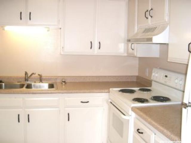 76 S 400 E, Kaysville, UT 84037 — photo 5