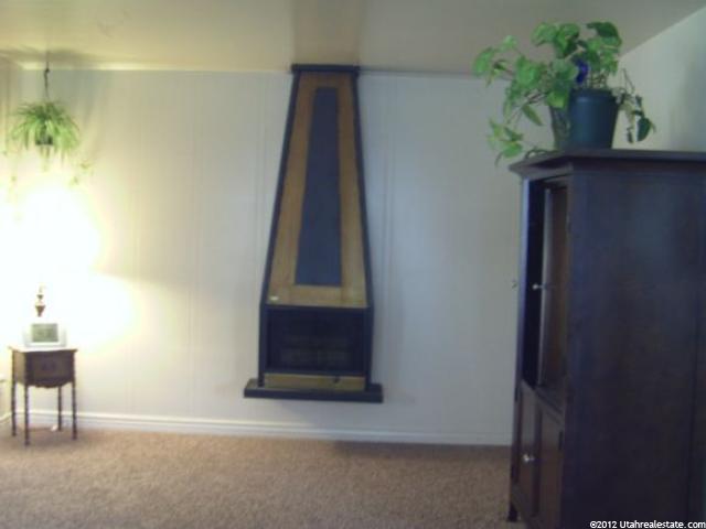 76 S 400 E, Kaysville, UT 84037 — photo 8