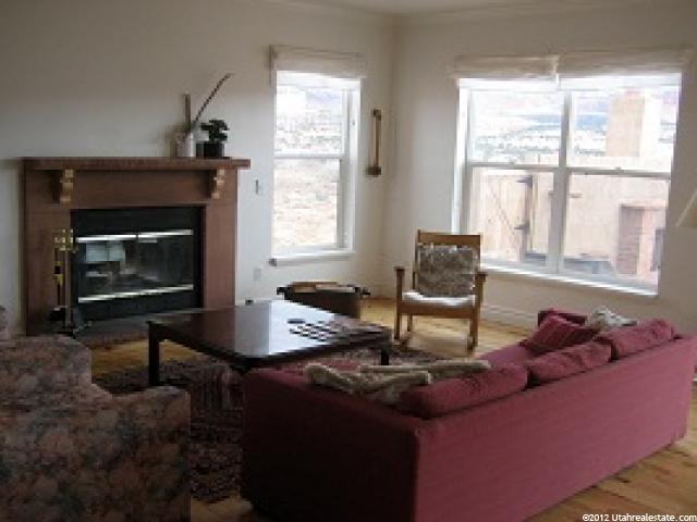 175 E 800 N, Torrey, UT 84775 — photo 9