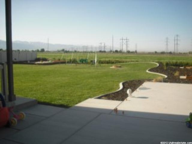 2669 W 650 N, Layton, UT 84041 — photo 12
