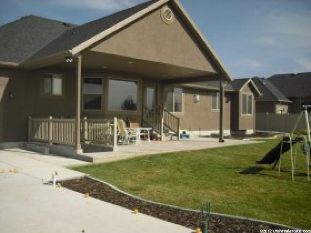 2669 W 650 N, Layton, UT 84041 — photo 9