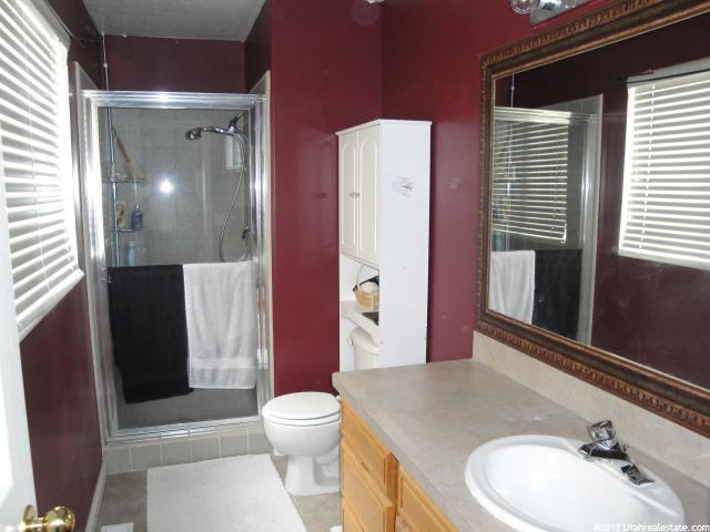 1028 E Sara Ln N, Ogden, UT 84404 — photo 7