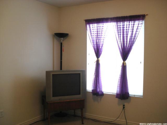 557 W Riverside Dr, Murray, UT 84123 — photo 5