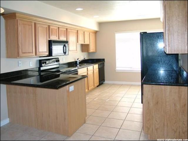 1372 E 4500 S, Holladay, UT 84117 — photo 3