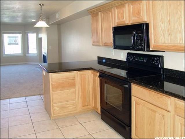 1372 E 4500 S, Holladay, UT 84117 — photo 4