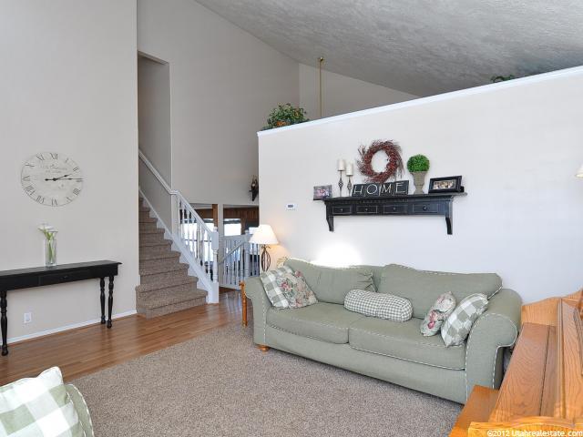 310 W 1980 S, Clearfield, UT 84015 — photo 2