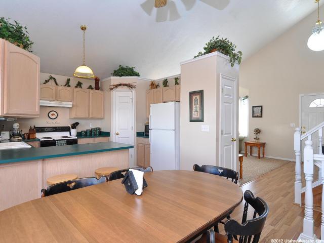310 W 1980 S, Clearfield, UT 84015 — photo 7